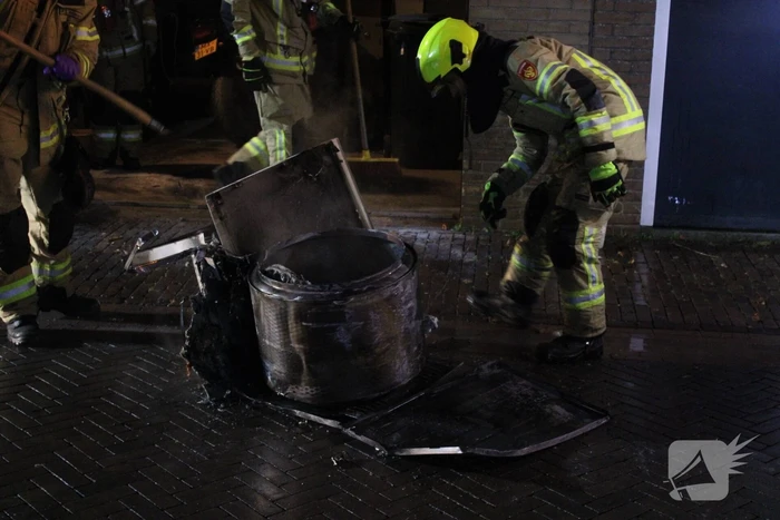 Wasdroger in brand in garage
