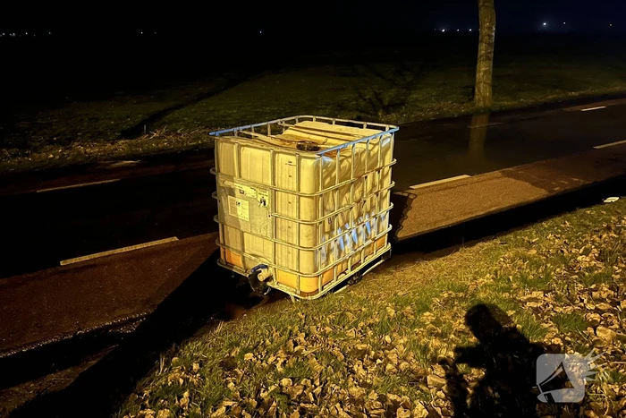 Twee lekkende IBC containers aangetroffen