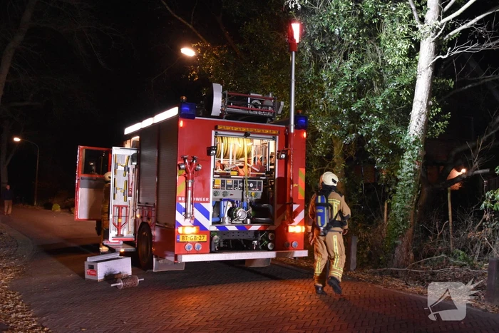 Schoorsteenbrand snel onder controle