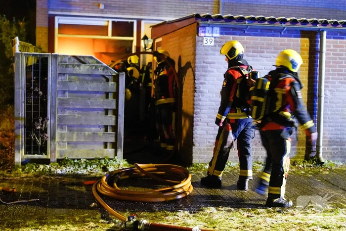 Felle brand in keuken van woning