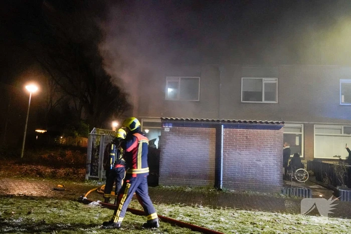Felle brand in keuken van woning