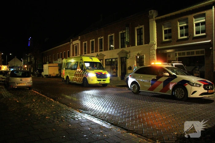 Grote inzet nadat mannen onwel raken in toiletruimte
