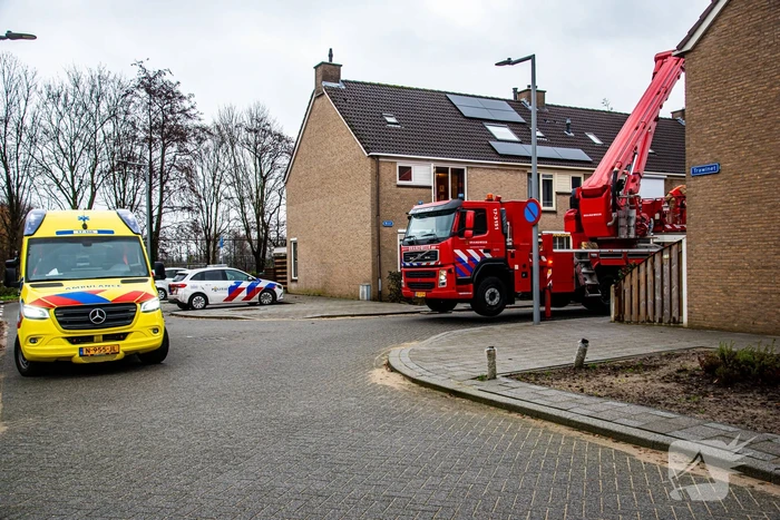 Brandweer assisteert medisch personeel