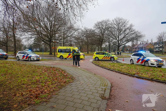 Fietser aangereden op rotonde