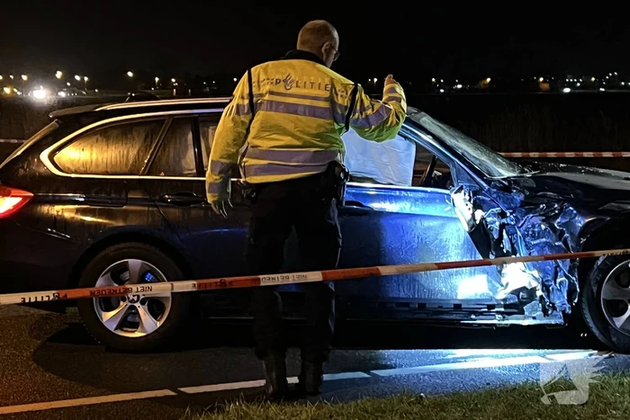 Motorrijder zwaargewond bij botsing met auto