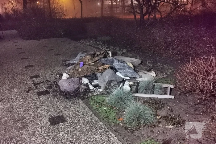Bewoonster gewond bij woningbrand