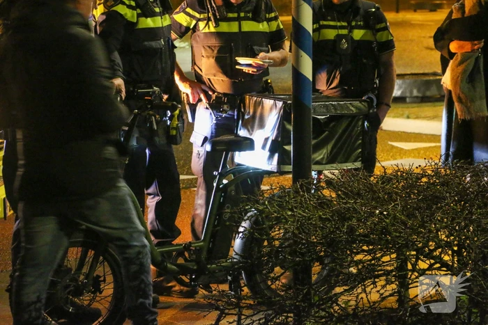 Maaltijdbezorger gewond bij botsing met automobilist