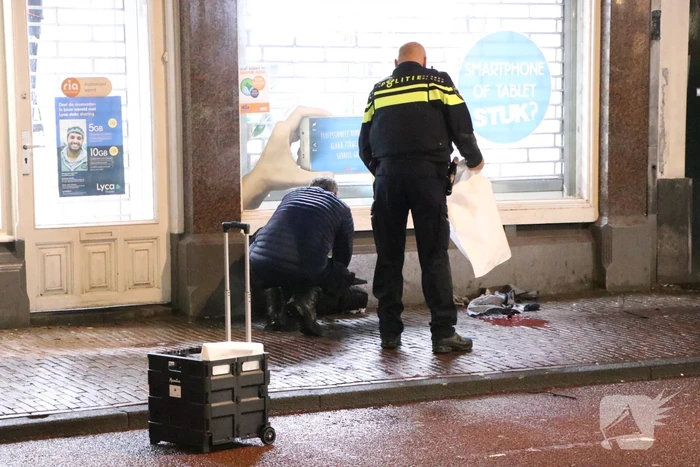 Persoon raakt gewond bij steekincident