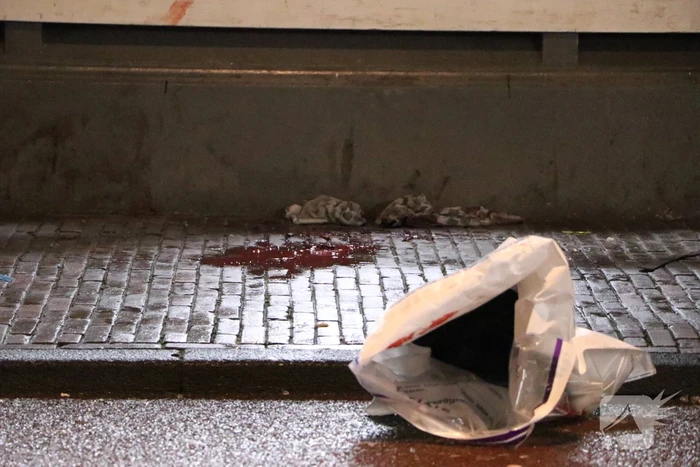 Persoon raakt gewond bij steekincident