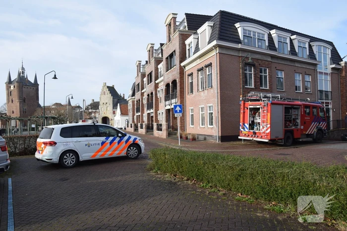 Zwaargewonde bij incident in woning