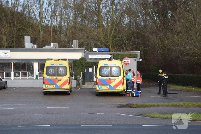 Zwaargewonde bij incident in woning
