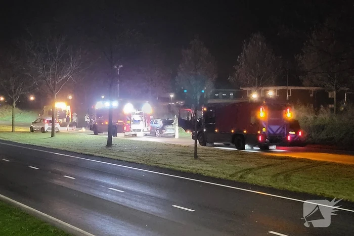Auto slaat over de kop bij ongeval