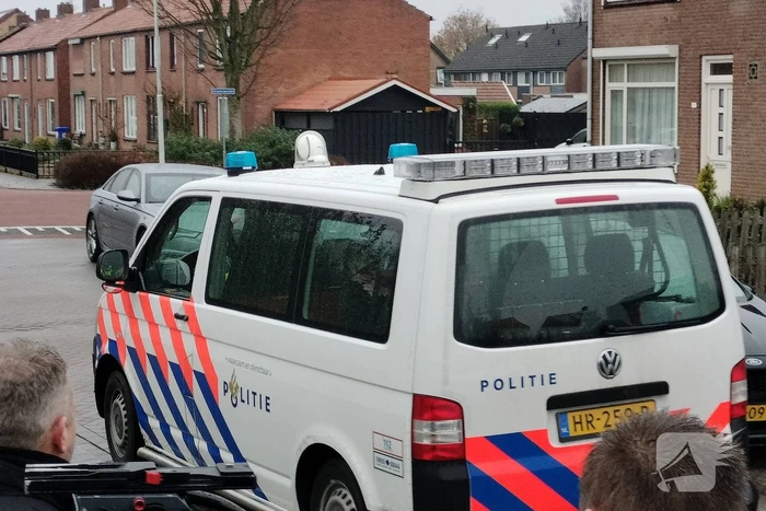 Straat groots afgezet vanwege inzet arrestatieteam