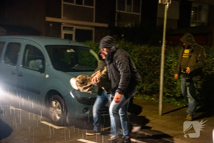 Arrestatieteam houdt man onder invloed aan