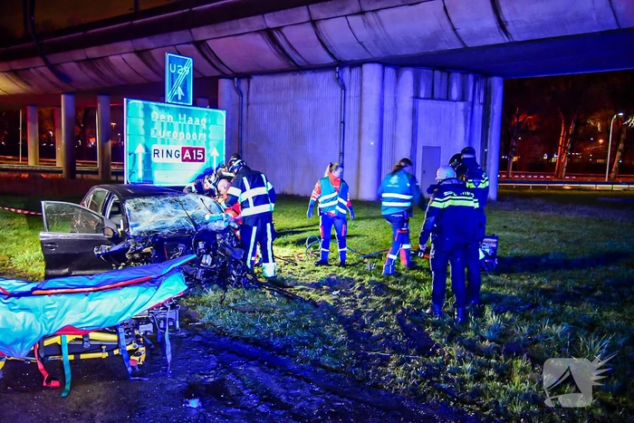 Drie doden een zwaargewonde bij botsing