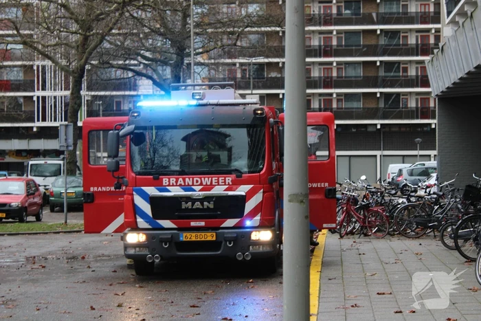 Brand in flatgebouw snel onder controle