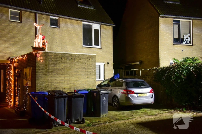 Groot onderzoek naar aantreffen overleden man in woning