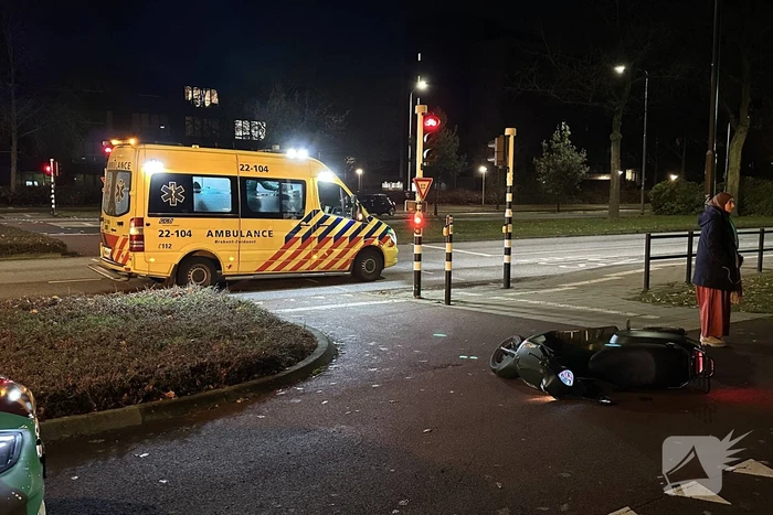 Scooterrijder gewond bij aanrijding