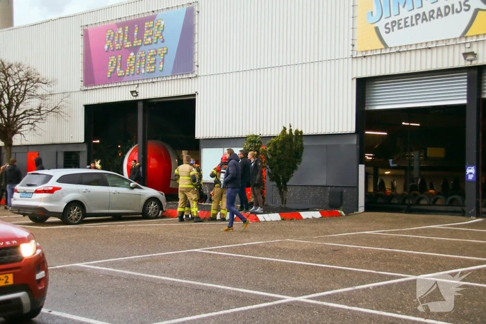 Bleekemolens raceplanet ontruimd vanwege brandlucht
