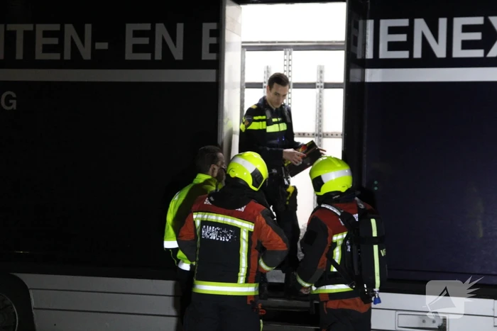Brand in vrachtwagen snel onder controle