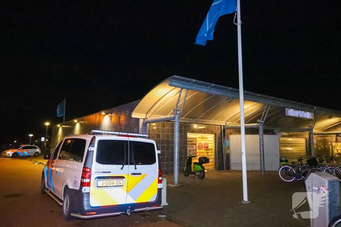 Overval op supermarkt Albert Heijn in Stedenwijk