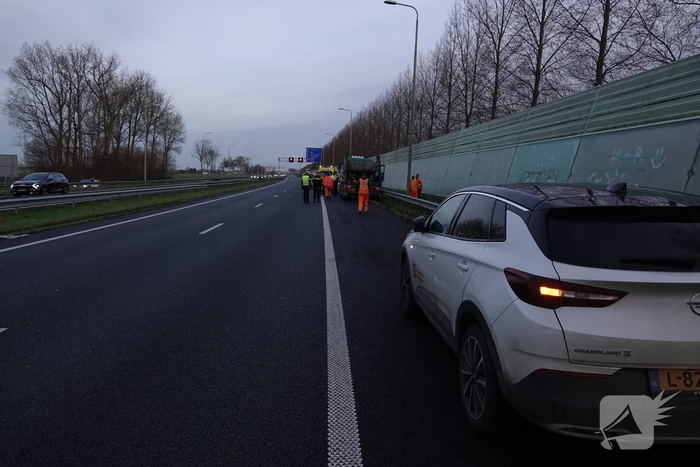 Vrachtwagenchauffeur overleden na mogelijke onwelwording