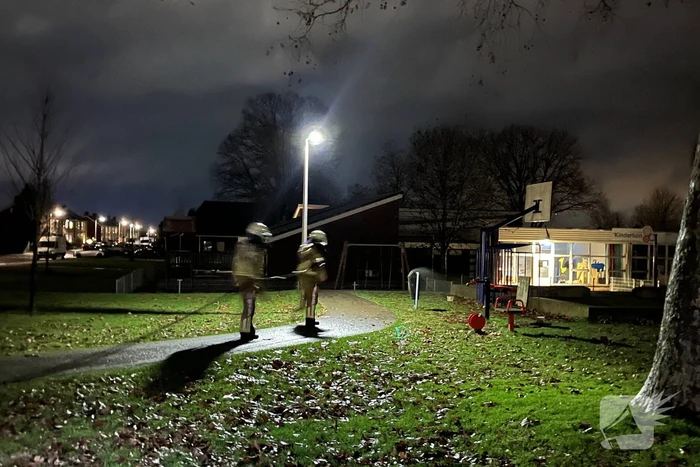 Brandweer ingezet voor brandende prullenbak