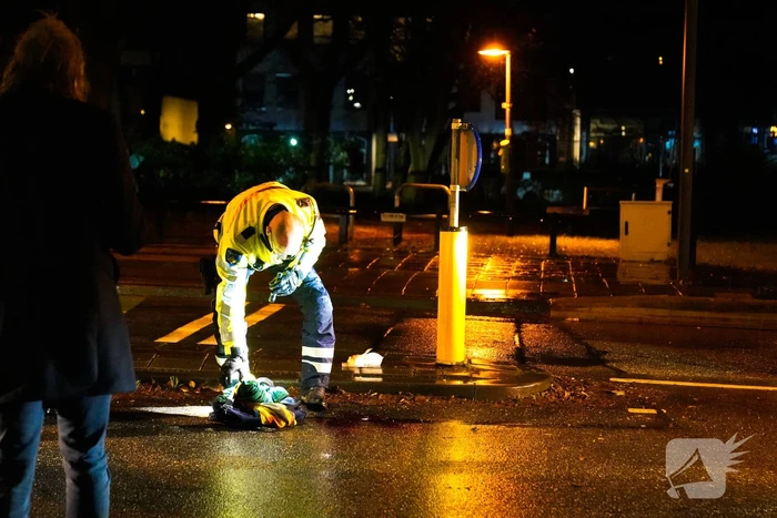 Automobilist rijdt voetganger aan op zebrapad