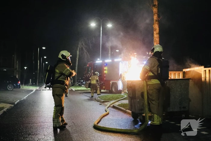 Brand in container geblust