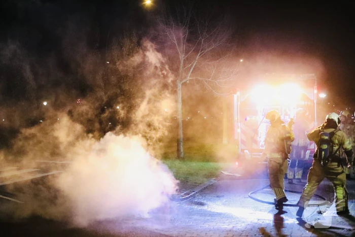 In brand gestoken pallets geblust