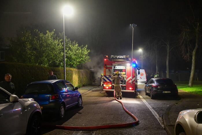 Personenauto verwoest door brand