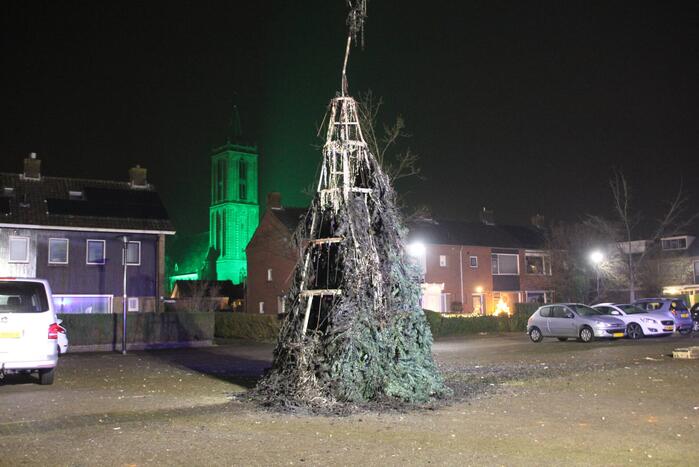 Grote kerstboom in brand