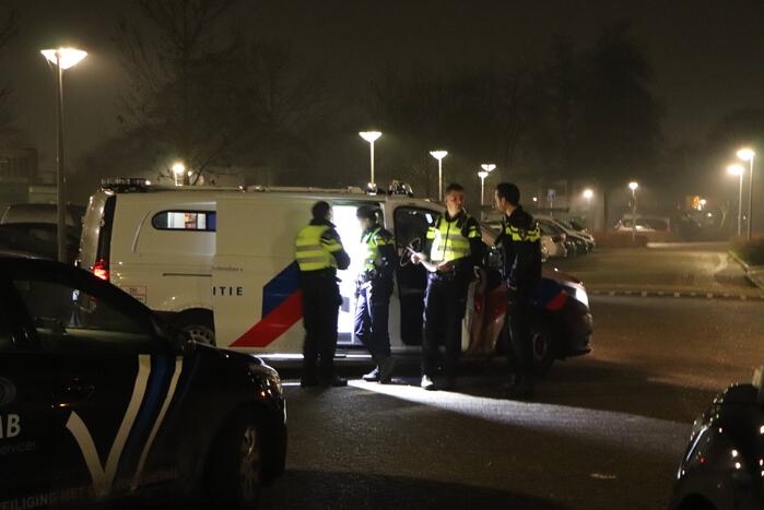 EOD ingezet voor aantreffen vuurwerk na vernielingen bij school