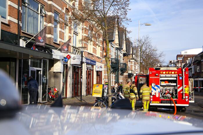 Veel rook bij grote brand in garage