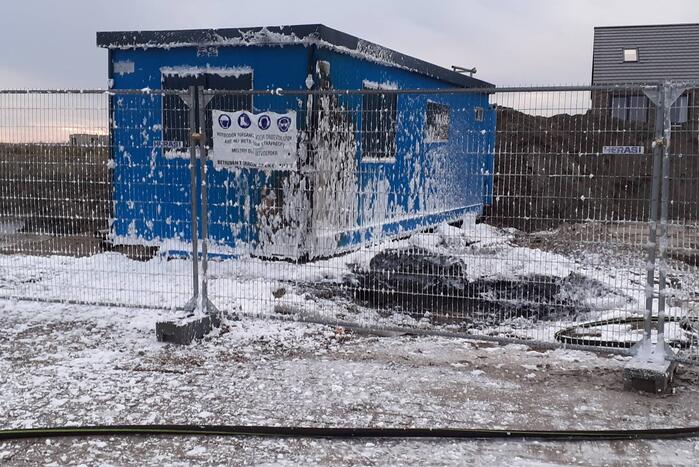 Brand ontstaan in bouwkeet