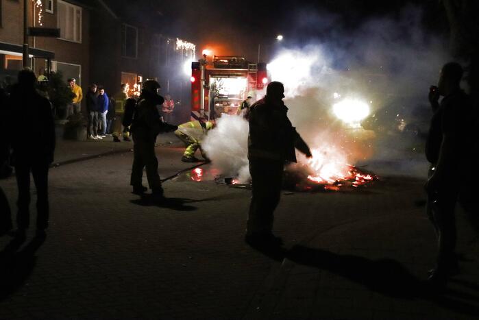 Pallets in brand gestoken