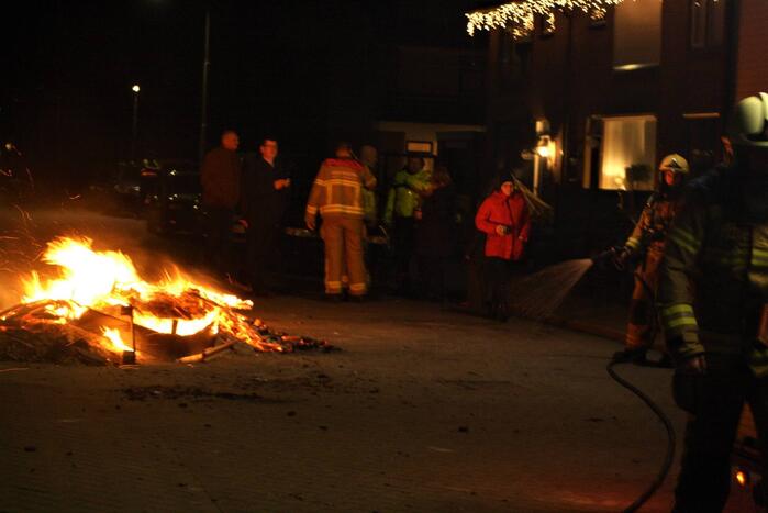 Pallets in brand gestoken