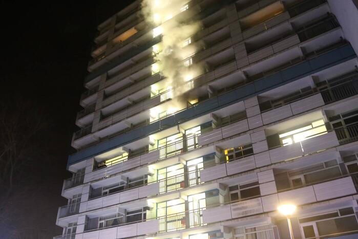 Veel schade na brand in flatwoning