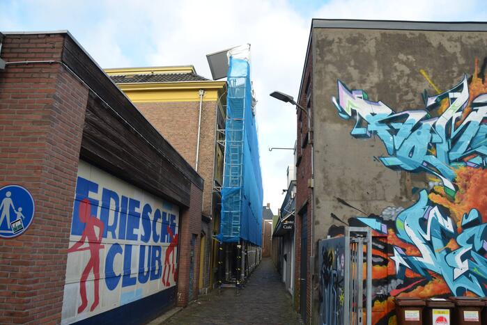 Steigerdeel losgekomen door harde wind