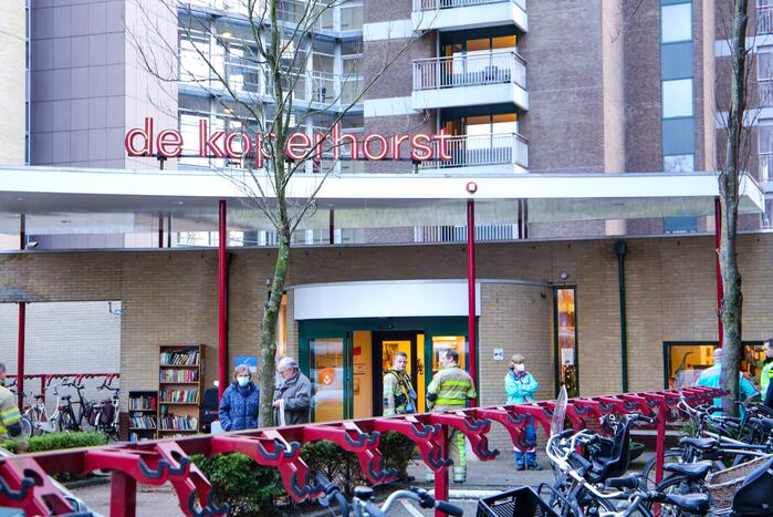 Brand in liftmachinekamer op elfde etage de Koperhorst