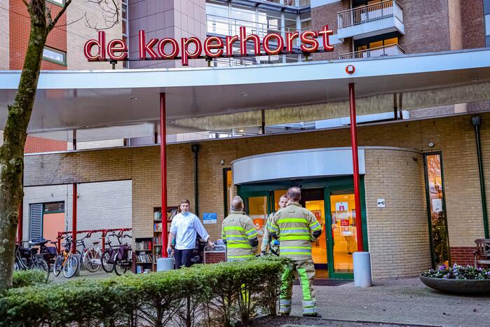 Brand in liftmachinekamer op elfde etage de Koperhorst
