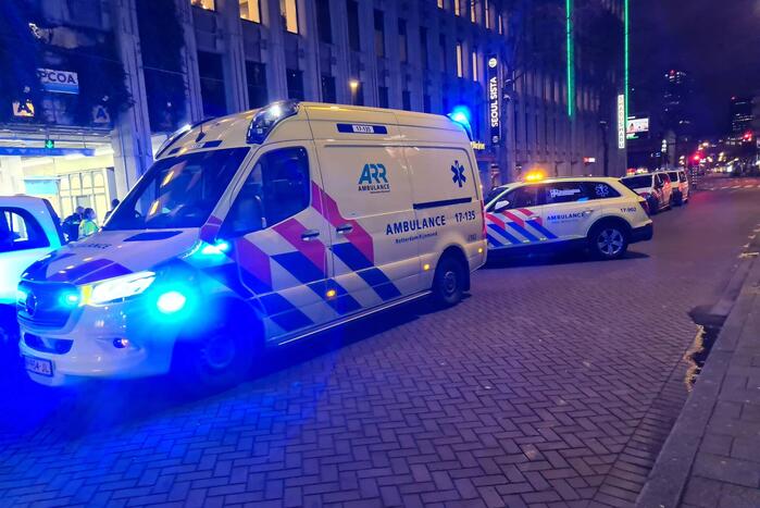 Traumateam ingezet voor gewond persoon op straat
