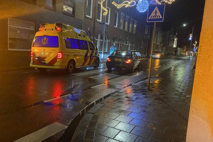 Voetganger aangereden op zebrapad