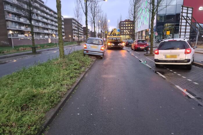 Twee auto's lopen flinke schade op bij ongeval