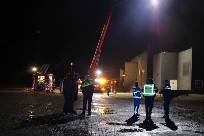 Veel rookontwikkeling bij brand in voormalige discotheek