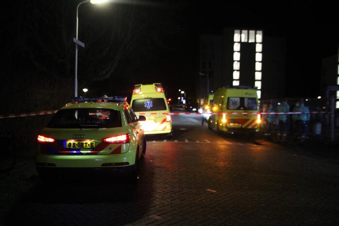 Grote brand in kelder van flatgebouw