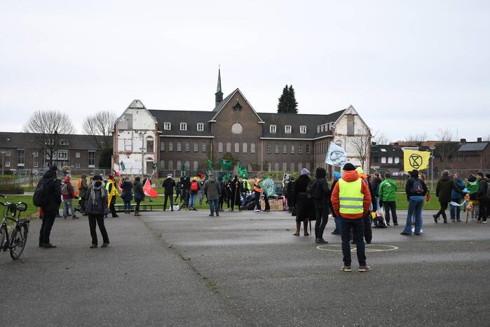 Demonstratie voor behoud van het Sterrebos