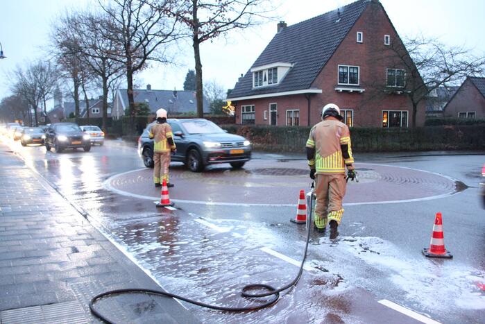 Kilometers lang oliespoor zorgt voor gevaarlijke situatie
