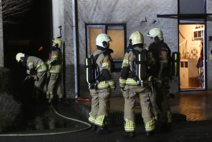 Lastige brand in spouwmuur