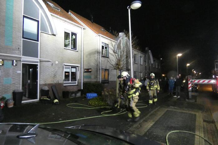 Lastige brand in spouwmuur
